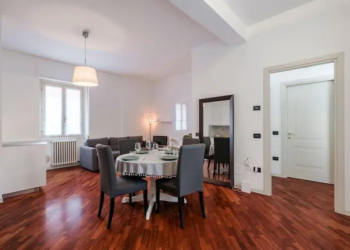 Host4u - Menotti In With Parking *